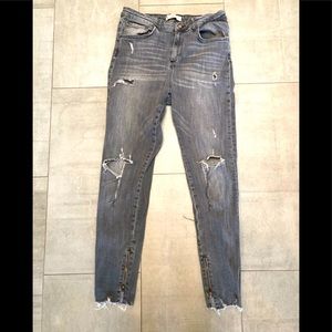 Zara grey denim distressed jeans Z1975 style - you need these! 😊😊